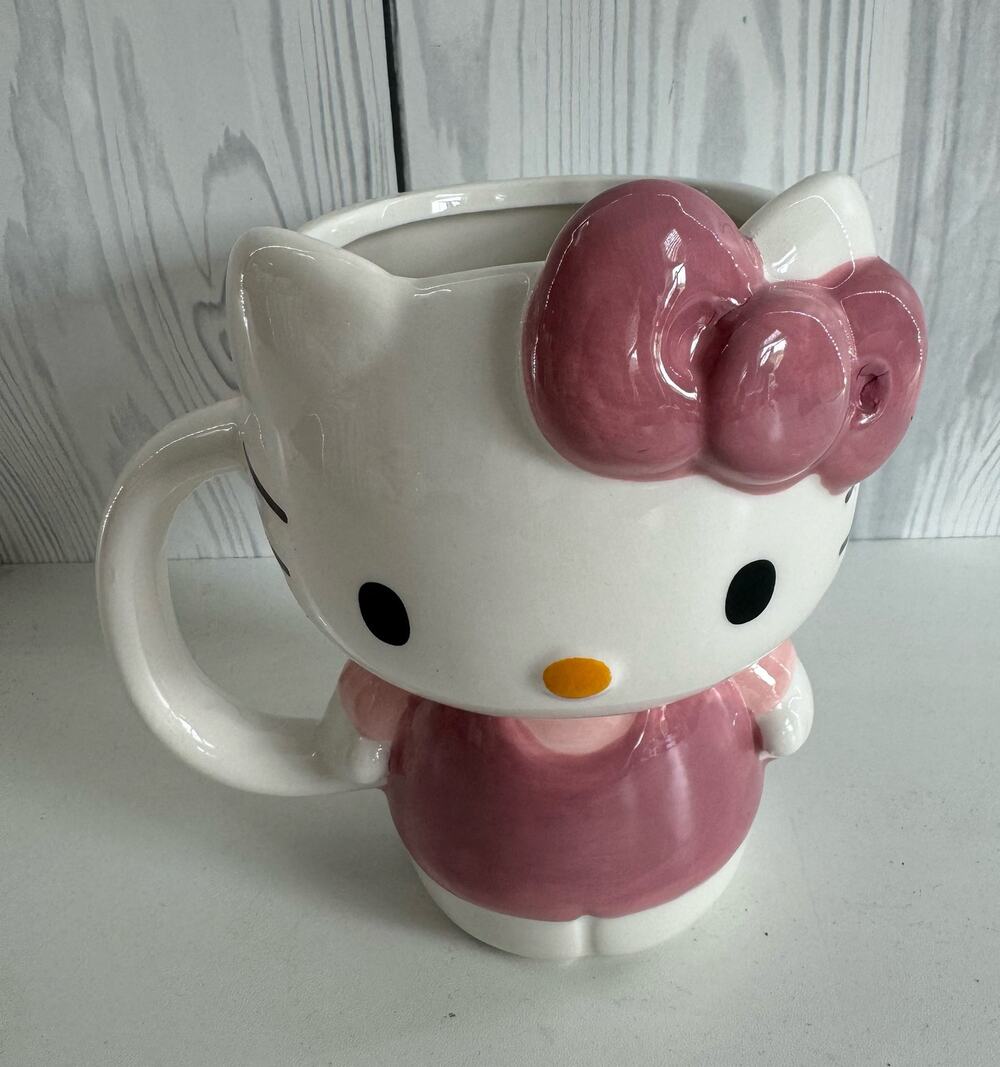 Sanrio 3D Hello Kitty Full Body Bow Pink Purple 20oz Tall Mug Cup NEW